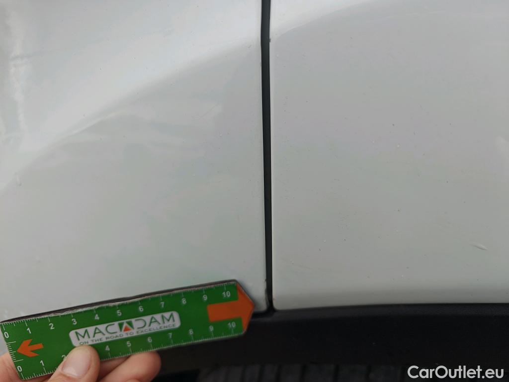  Ford  Kuga FORD  / 2016 / 5P / todoterreno 1.5 EcoBoost 88kW 4x2 Trend+ (CX) #26