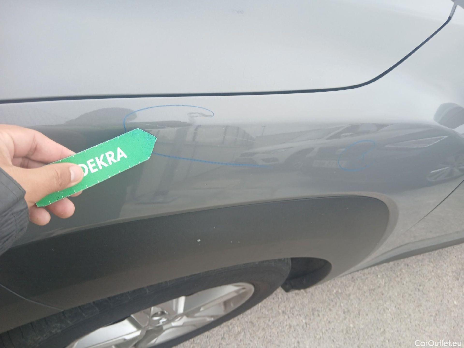  Hyundai  Konna HYUNDAI Kona / 2020 / 5P / todoterreno 1.0 TGDI Maxx 4X2 #18