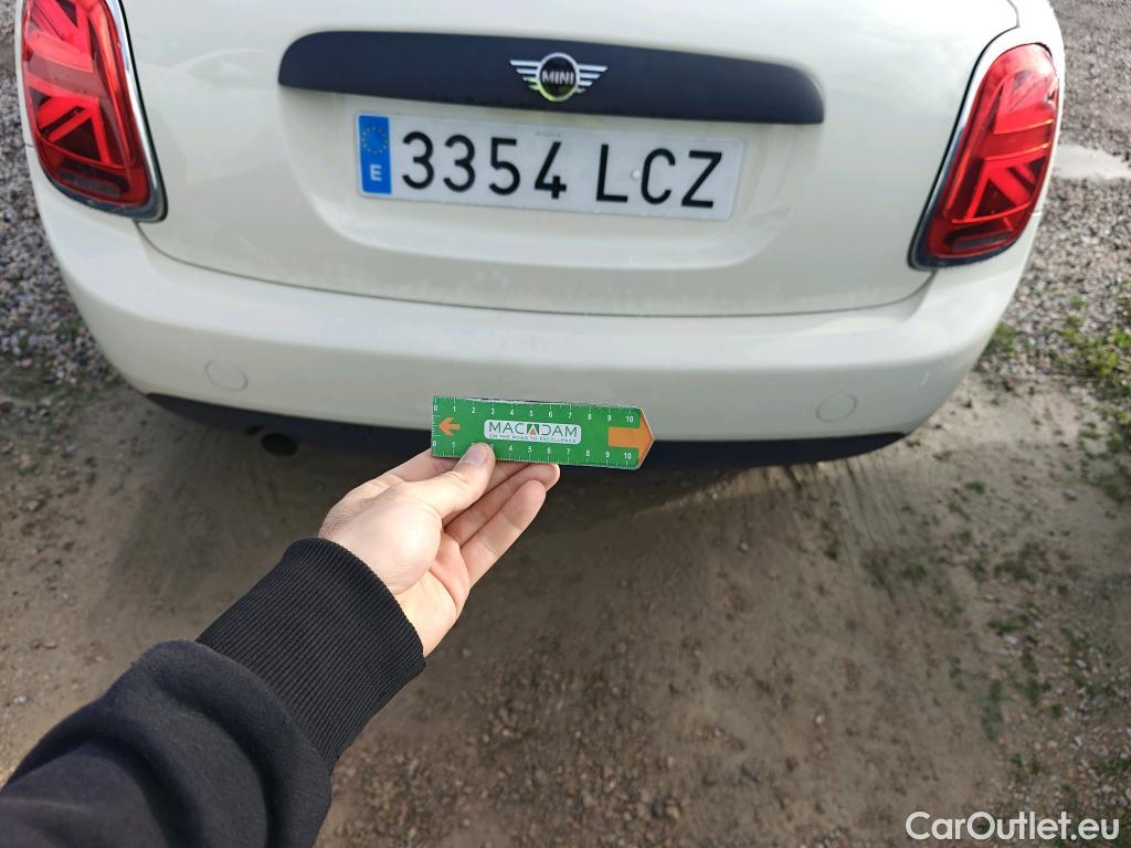  Mini  Cooper MINI MINI / 2014 / 5P / berlina con portón ONE 5 PUERTAS (CX) #19