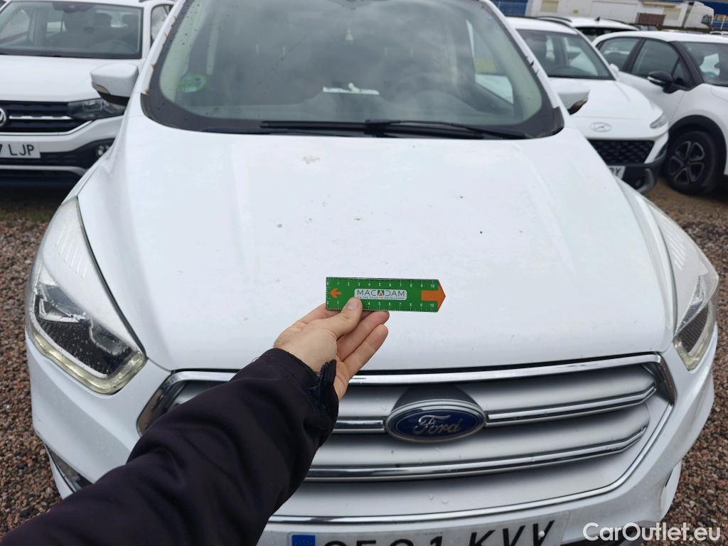  Ford  Kuga FORD  / 2016 / 5P / todoterreno 1.5 EcoBoost 88kW 4x2 Trend+ (CX) #20