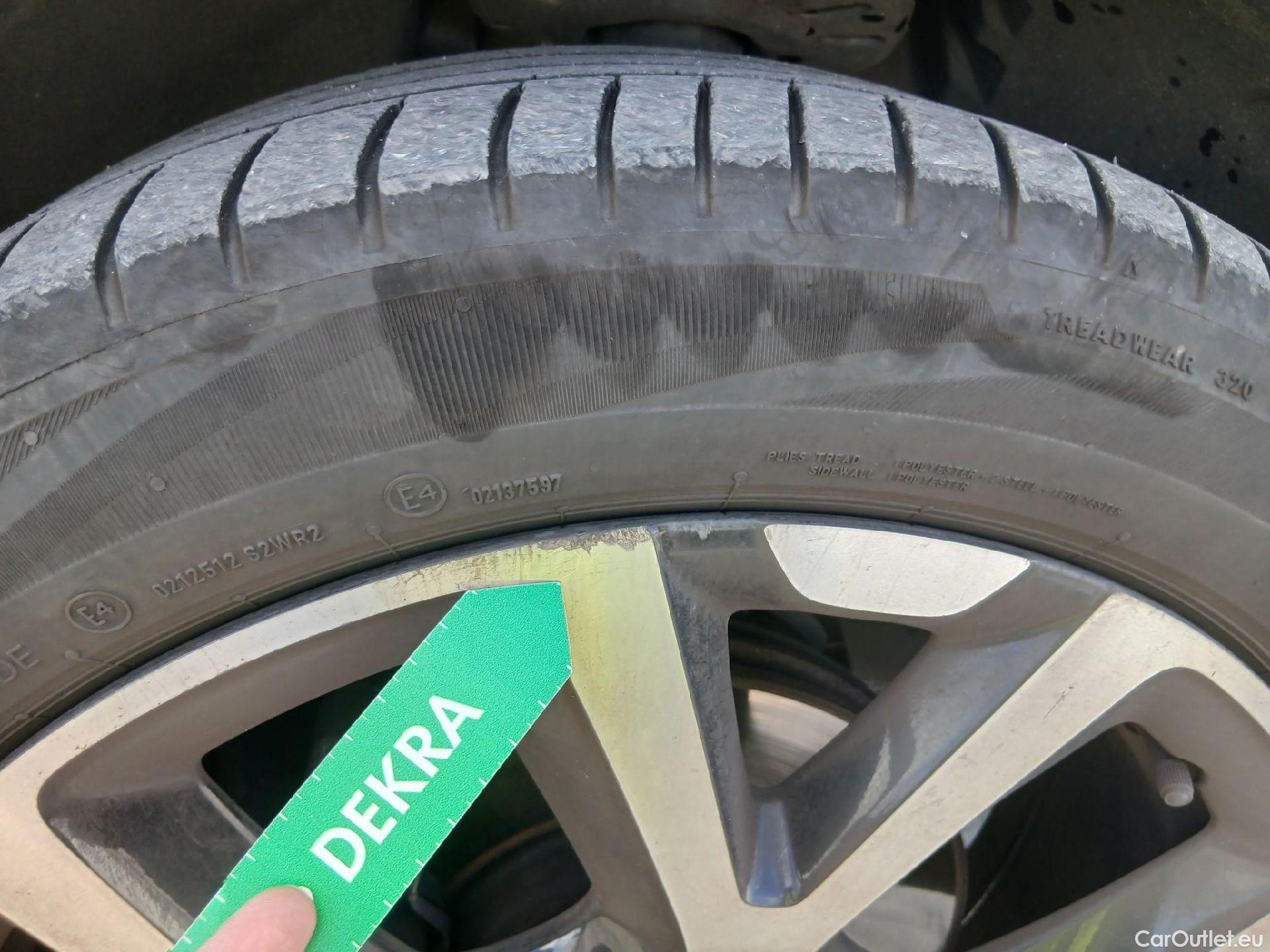  Citroen  C5 CITROEN  Aircross / 2018 / 5P / todoterreno BlueHdi 96kW (130CV) S&S EAT8 Shine #3