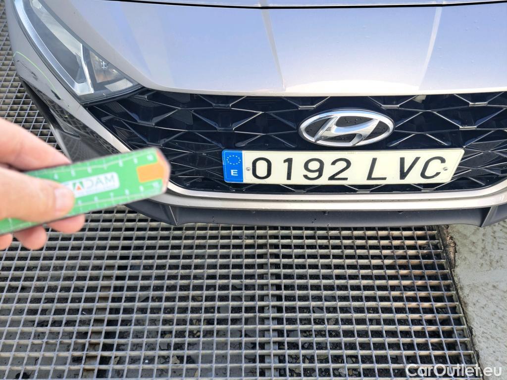  Hyundai  i20 HYUNDAI  / 2020 / 5P / berlina con portón 1.0 TGDI 74kW (100CV) SLX #31