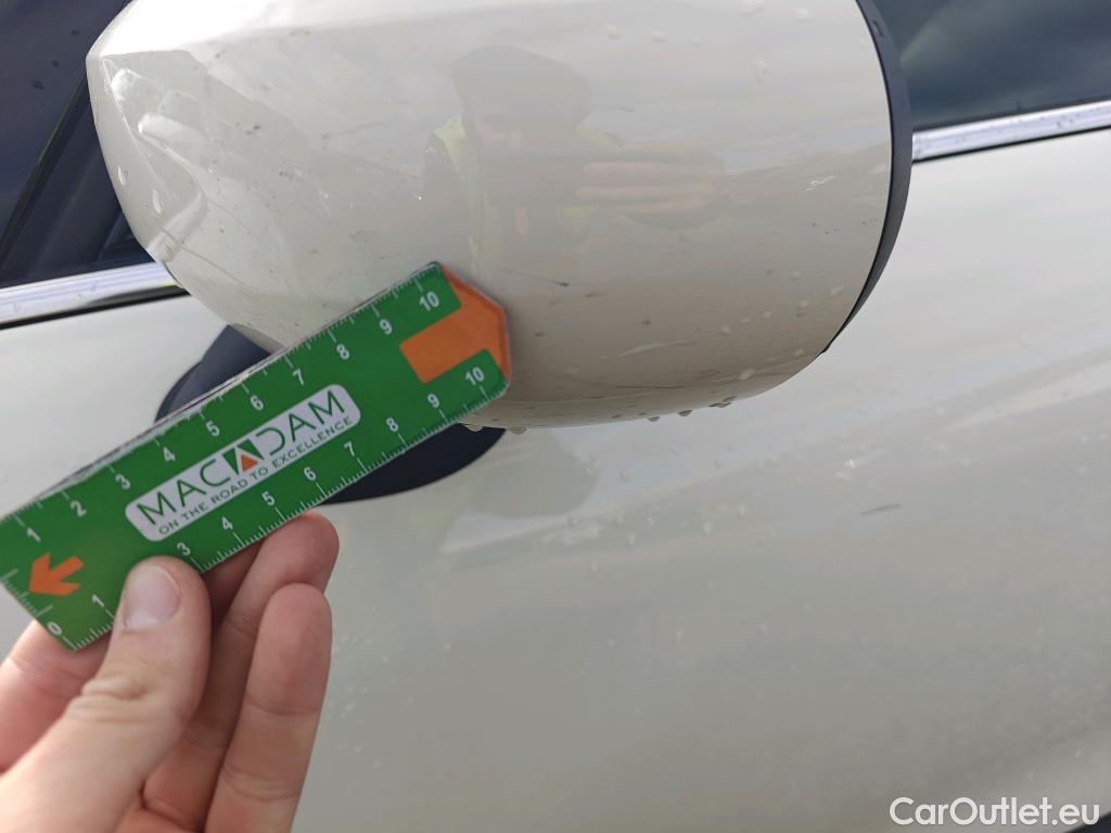  Mini  Cooper MINI MINI / 2014 / 5P / berlina con portón ONE 5 PUERTAS (CX) #22