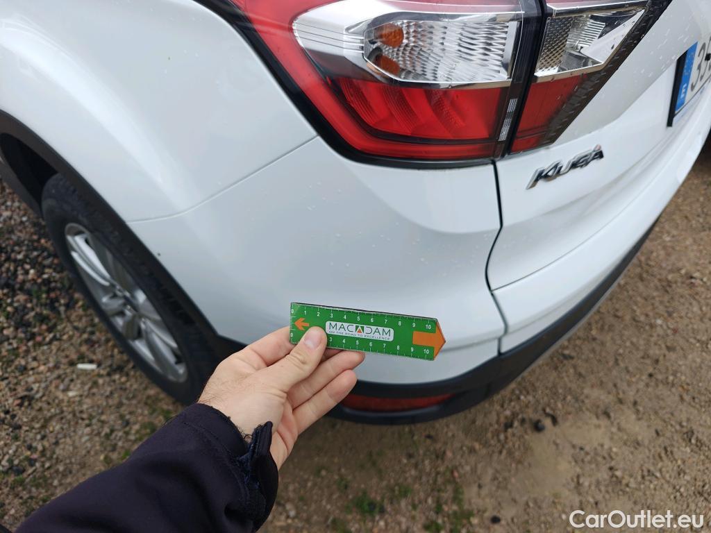  Ford  Kuga FORD  / 2016 / 5P / todoterreno 1.5 EcoBoost 88kW 4x2 Trend+ (CX) #58