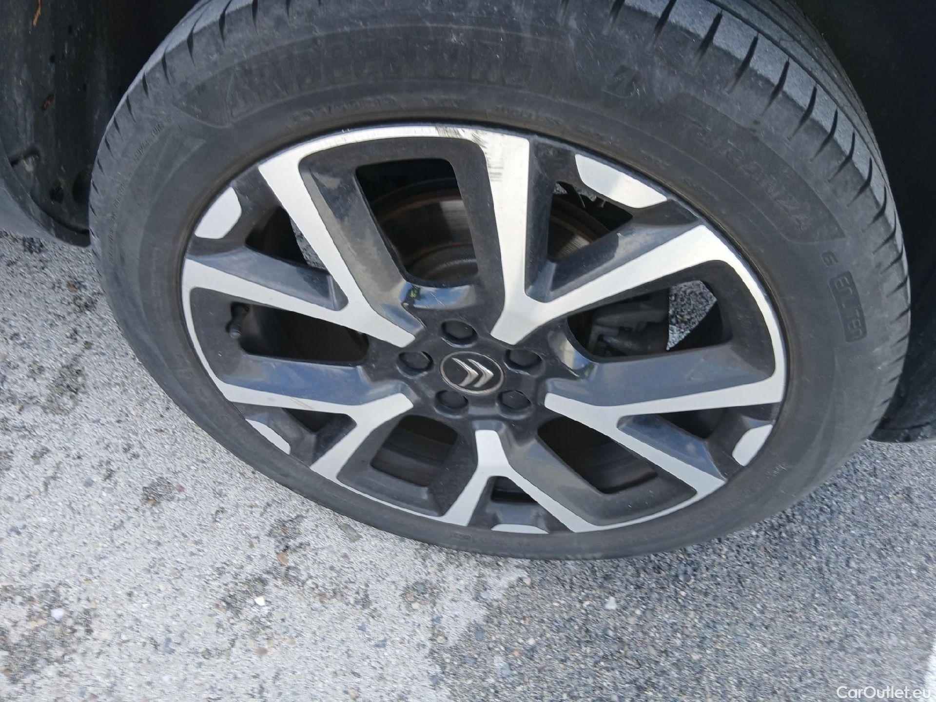  Citroen  C5 CITROEN  Aircross / 2018 / 5P / todoterreno BlueHdi 96kW (130CV) S&S EAT8 Shine #5