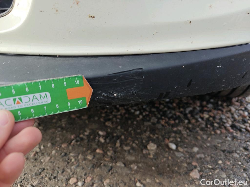  Mini  Cooper MINI MINI / 2014 / 5P / berlina con portón ONE 5 PUERTAS (CX) #9