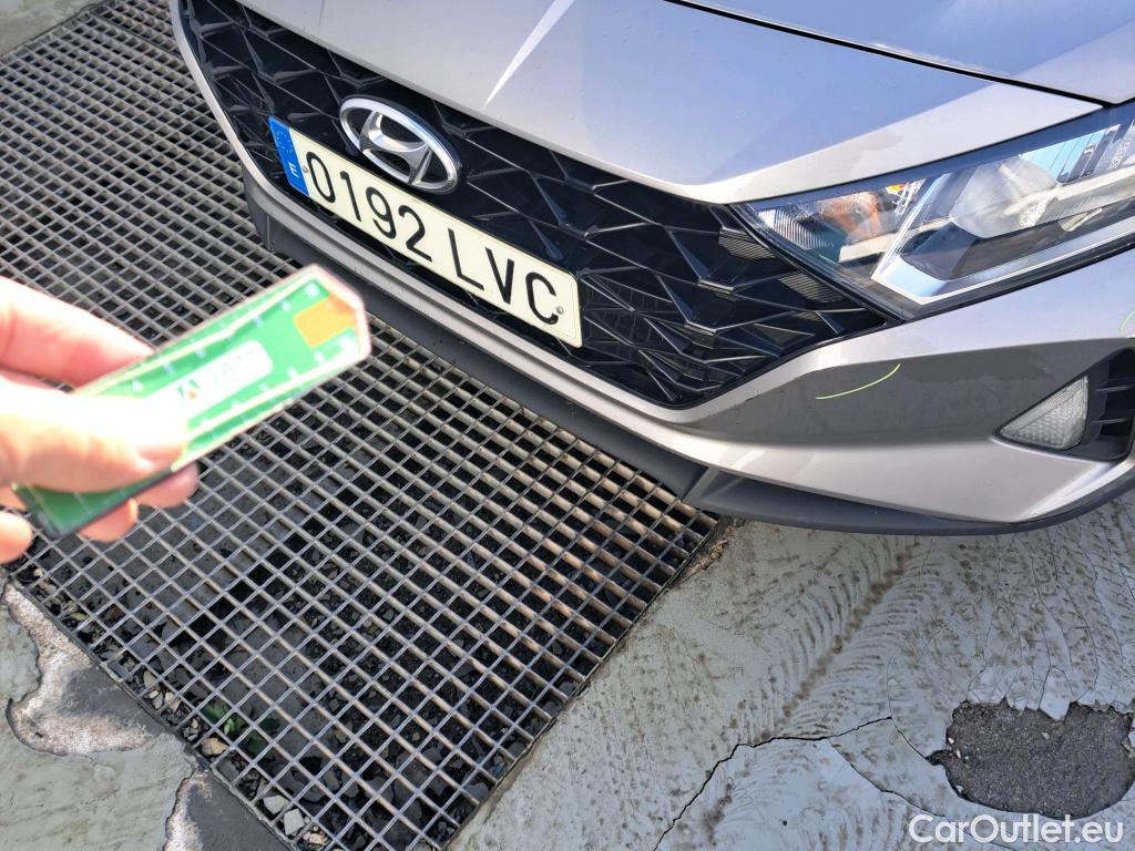  Hyundai  i20 HYUNDAI  / 2020 / 5P / berlina con portón 1.0 TGDI 74kW (100CV) SLX #23