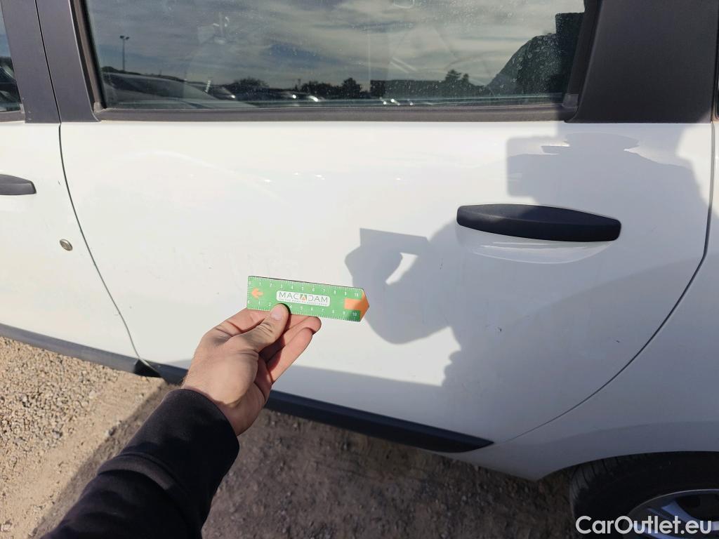  Dacia  Lodgy DACIA  / 2012 / 5P / monovolumen compacto Comfort Blue dCi 70kW (95CV) 7Pl - 18 #9