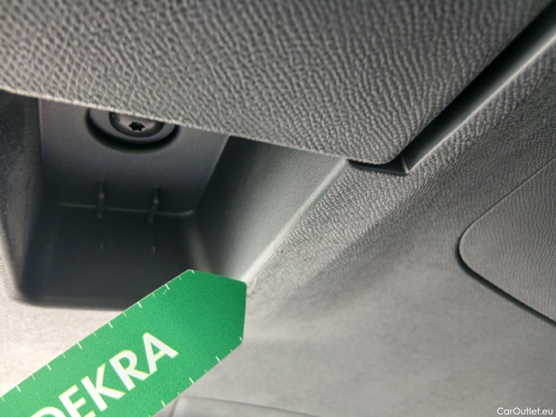  Citroen  C5 CITROEN  Aircross / 2018 / 5P / todoterreno BlueHdi 96kW (130CV) S&S EAT8 Shine #8