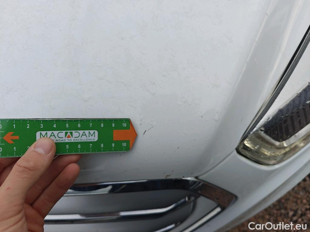  Ford  Kuga FORD  / 2016 / 5P / todoterreno 1.5 EcoBoost 88kW 4x2 Trend+ (CX) #24