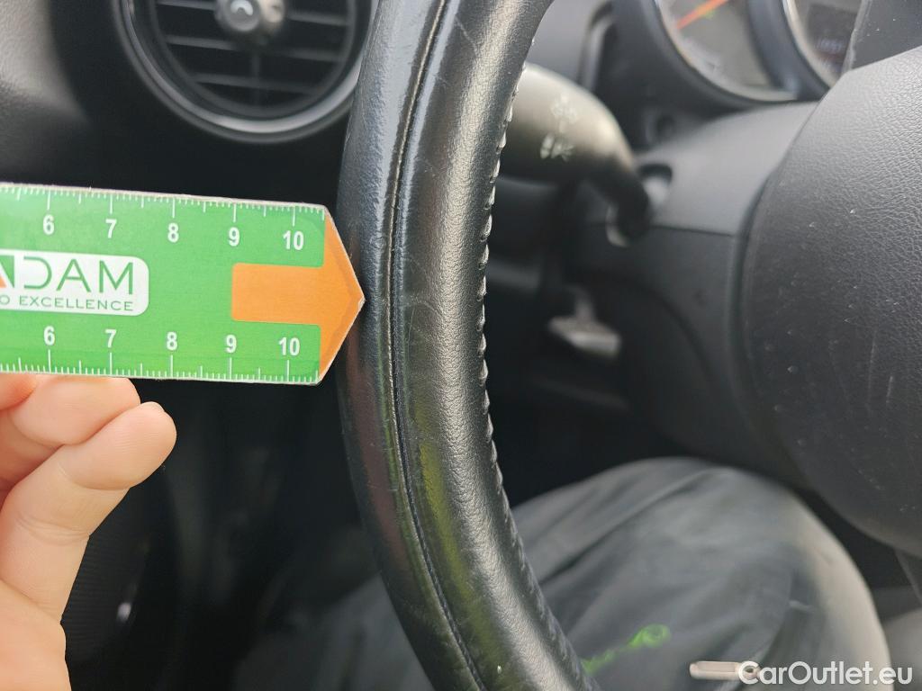  Mini  Cooper MINI MINI / 2014 / 5P / berlina con portón ONE 5 PUERTAS (CX) #14