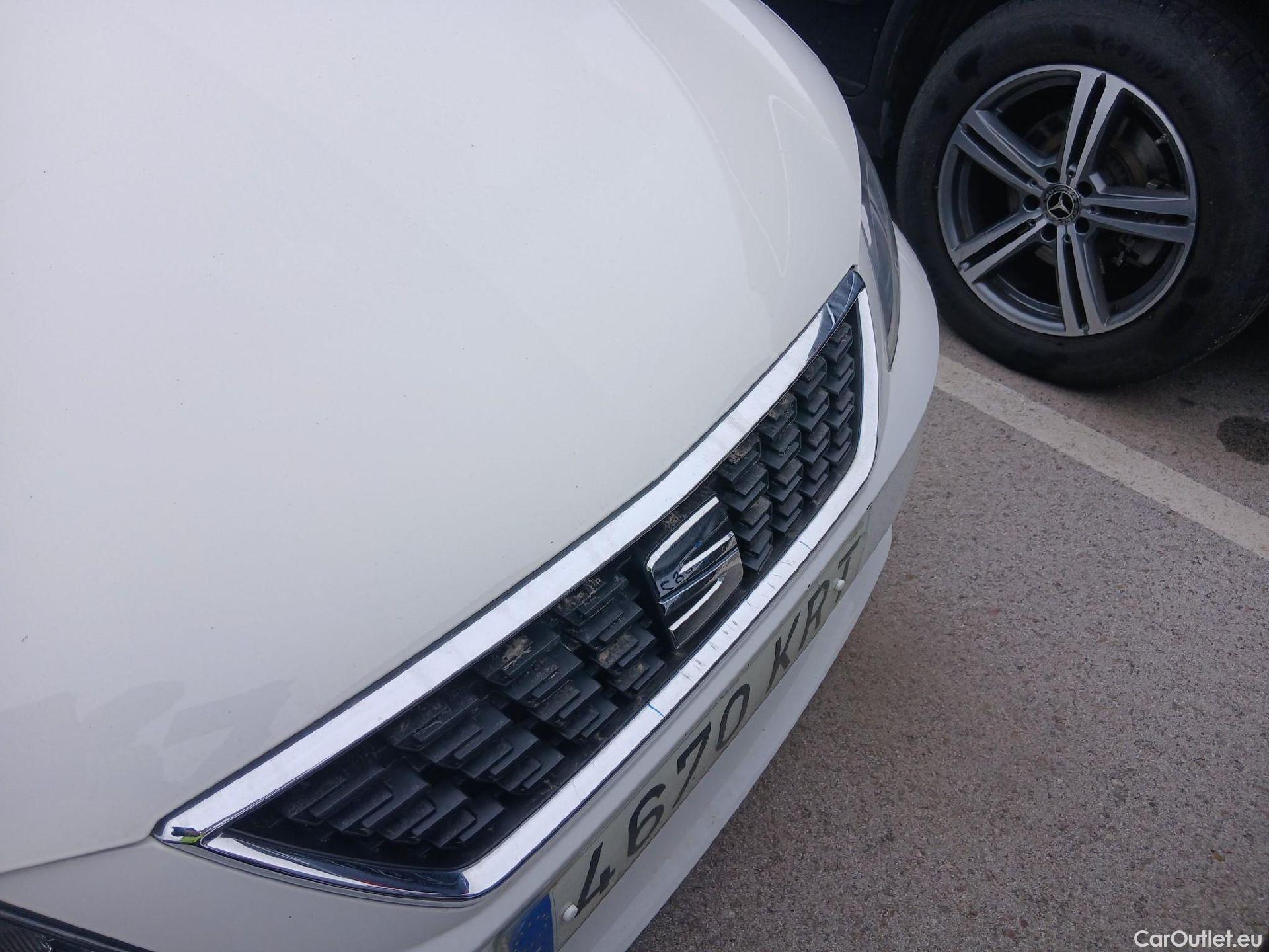  Seat  Leon SEAT León / 2016 / 5P / berlina con portón 1.5 TSI 95kW (130CV) St&Sp Style Visio Edition #9