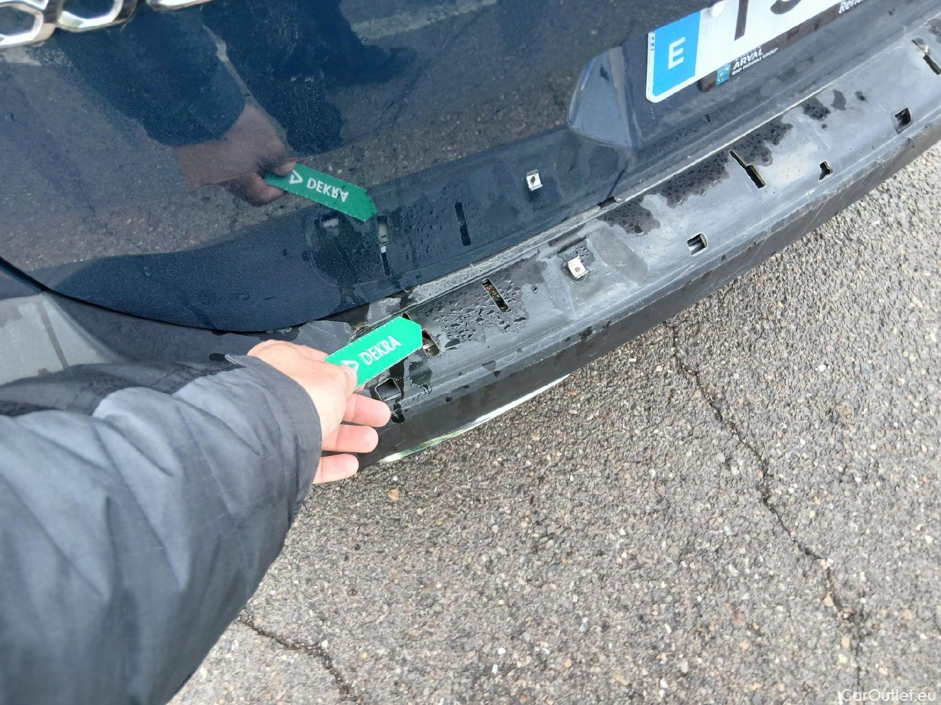  Peugeot  5008 PEUGEOT  / 2020 / 5P / todoterreno 2.0 BlueHDi 133kW S&S GT EAT8 #16