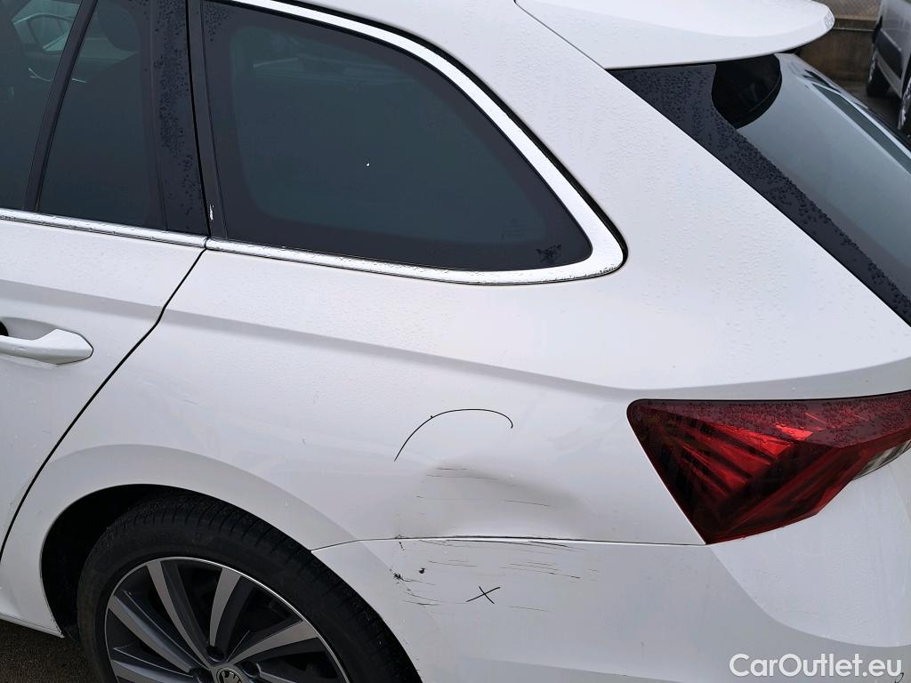  Skoda  Octavia SKODA  / 2020 / 5P / familiar Combi 2.0 TDI 110kW (150CV) DSG Style #1