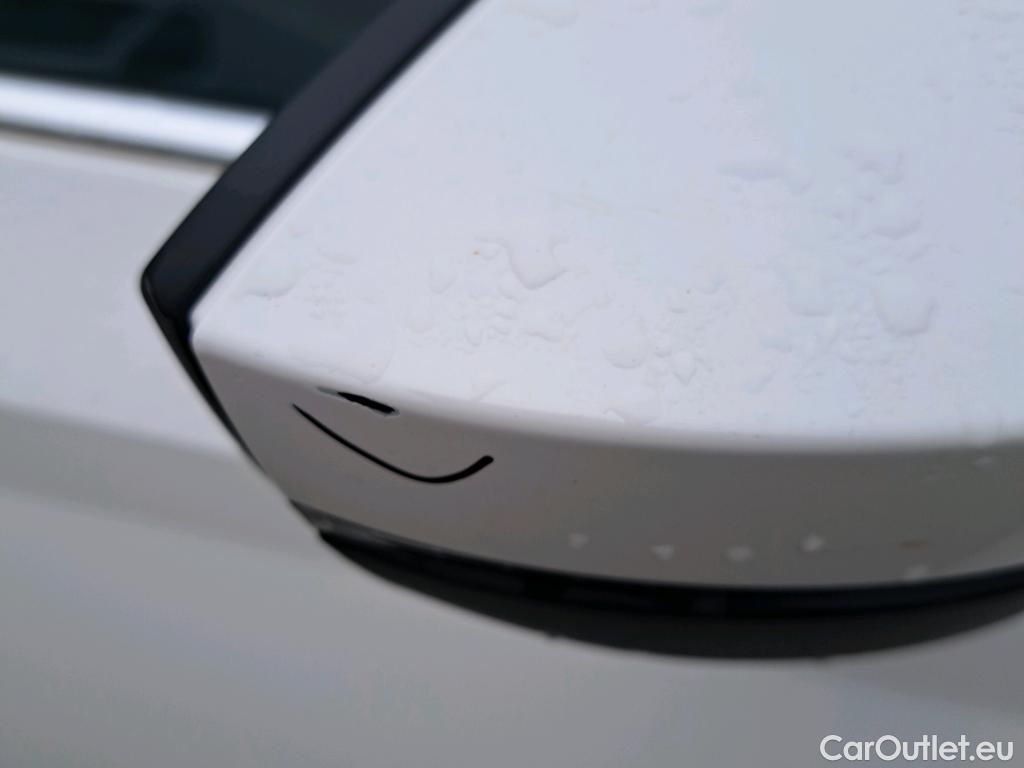  Skoda  Octavia SKODA  / 2020 / 5P / familiar Combi 2.0 TDI 110kW (150CV) DSG Style #18