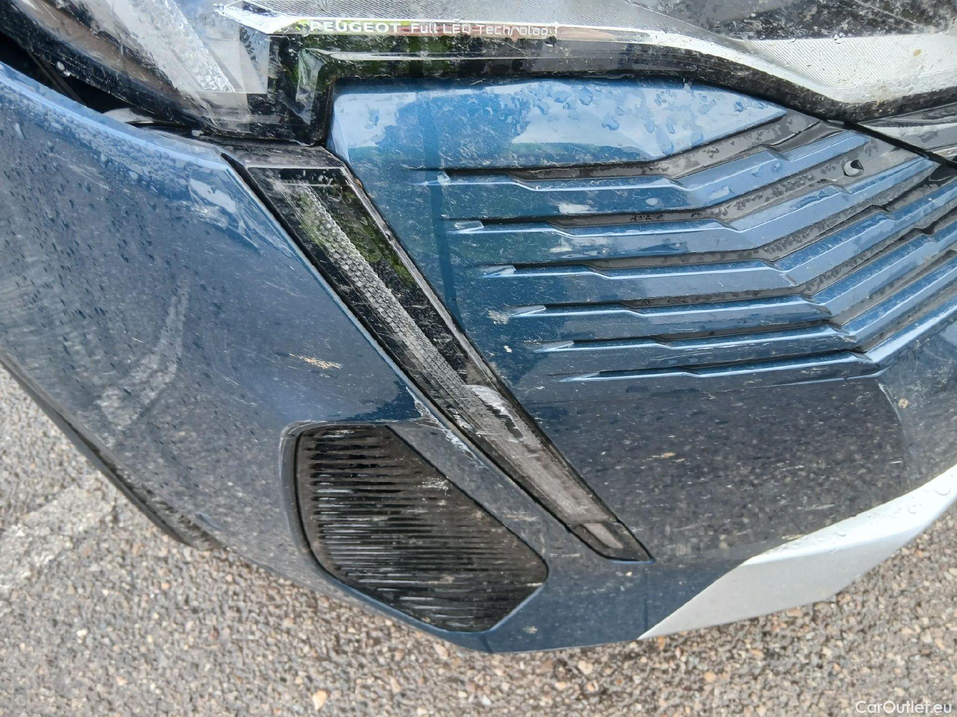  Peugeot  5008 PEUGEOT  / 2020 / 5P / todoterreno 2.0 BlueHDi 133kW S&S GT EAT8 #5