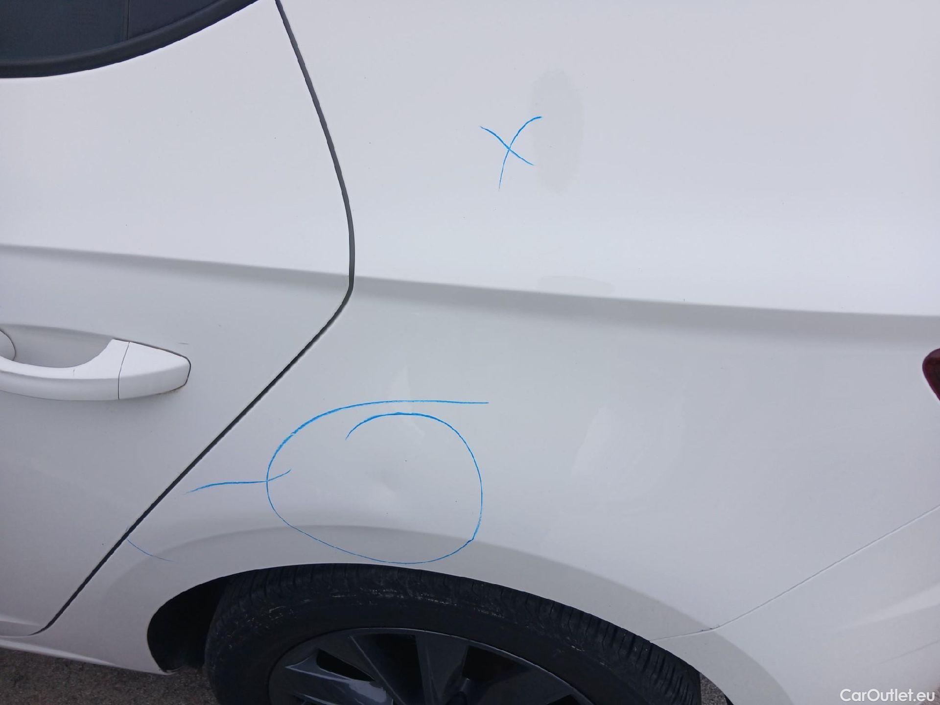  Seat  Leon SEAT León / 2016 / 5P / berlina con portón 1.5 TSI 95kW (130CV) St&Sp Style Visio Edition #13