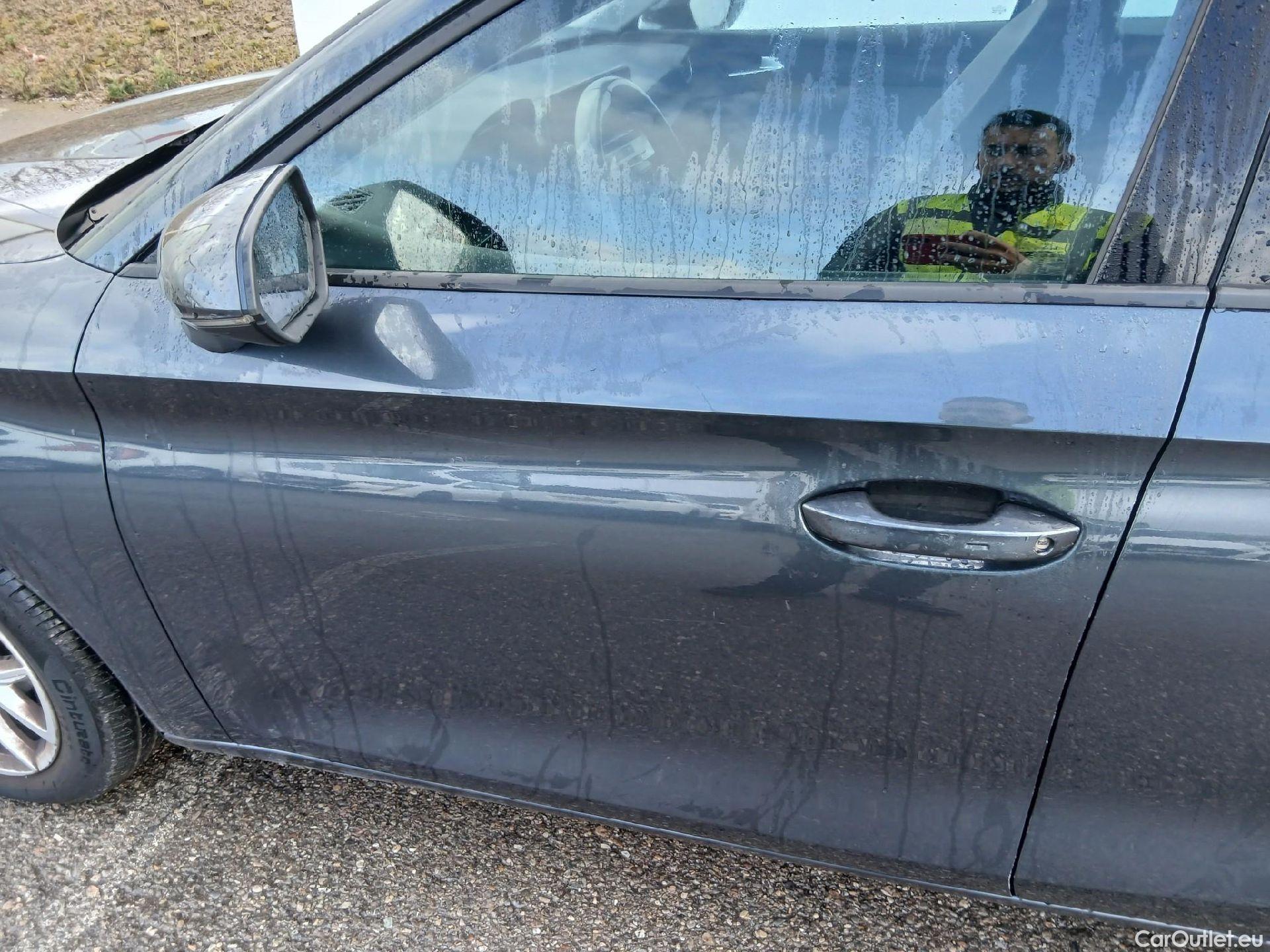  Land Rover  Discovery SEAT Nuevo León / 2020 / 5P / berlina con portón 2.0 TDI 85kW S&S Style Go(SP) #6