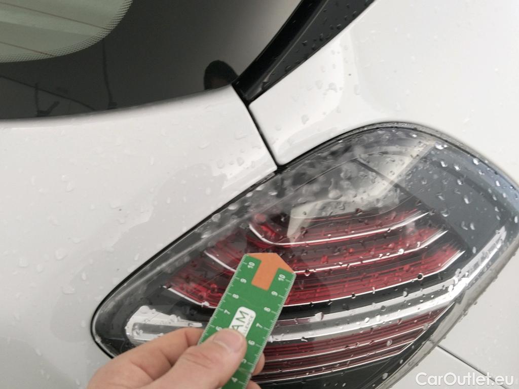  Renault  Zoe RENAULT  / 2019 / 5P / berlina con portón Life 80 kW R110 Bateria 40kWh #4