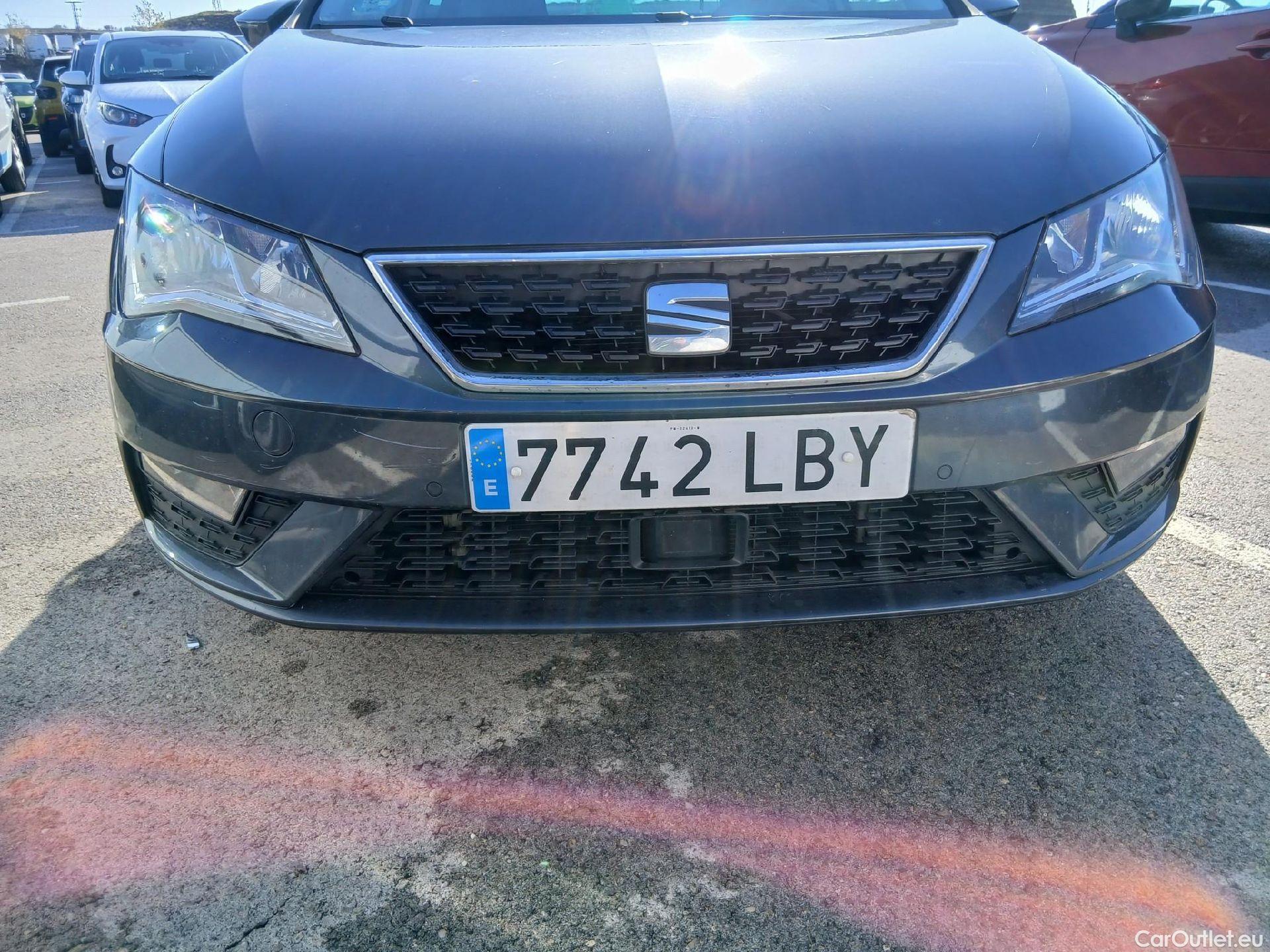  Seat  Leon SEAT León / 2016 / 5P / berlina con portón 1.0 EcoTSI 85kW St&Sp Style Visio Ed Nav #2