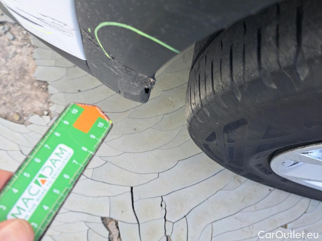  Renault  Captur RENAULT  / 2019 / 5P / todoterreno Intens TCe 90 (AC) #39