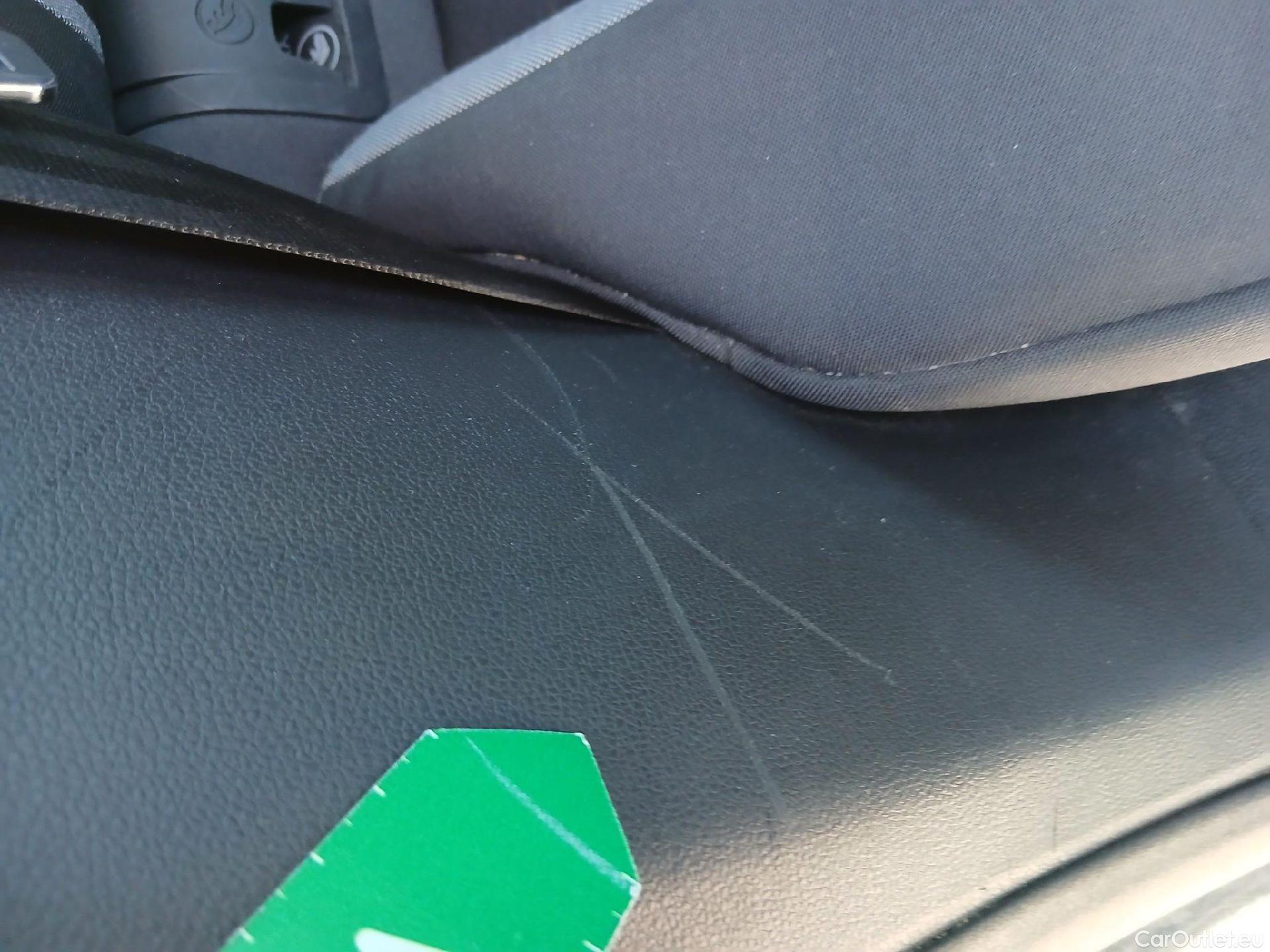  Seat  Leon SEAT León / 2016 / 5P / berlina con portón 1.0 EcoTSI 85kW St&Sp Style Visio Ed Nav #29