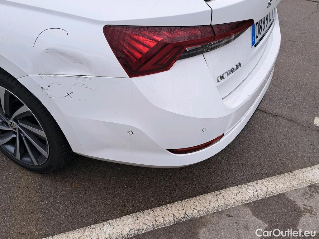  Skoda  Octavia SKODA  / 2020 / 5P / familiar Combi 2.0 TDI 110kW (150CV) DSG Style #7