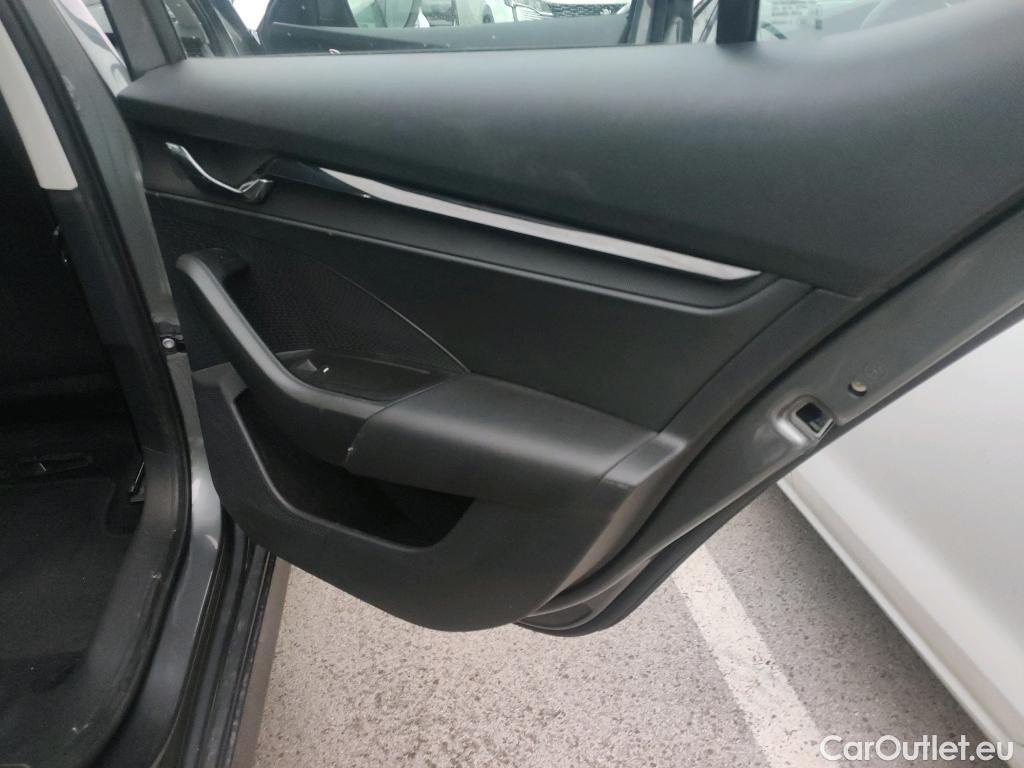  Skoda  Octavia SKODA  / 2020 / 5P / berlina con portón 2.0 TDI 85kW (115 CV) Manual Ambition #7