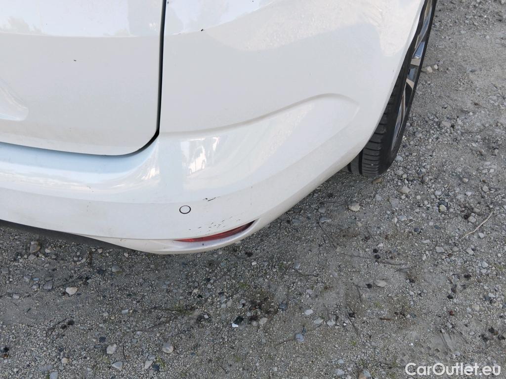  Renault  Megane RENAULT Mégane / 2020 / 5P / familiar S.T. Techno Blue dCi 85 kW (115CV) EDC #15