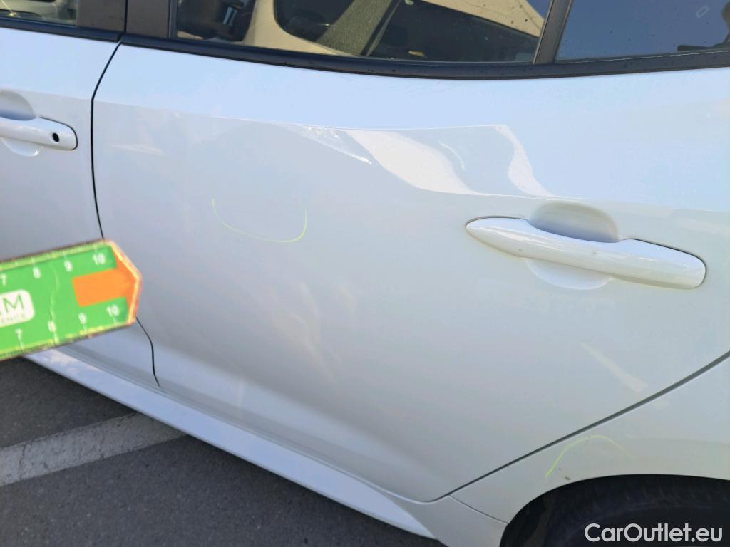  Toyota  Corolla TOYOTA  1.8 125H ACTIVE TECH E-CVT #27