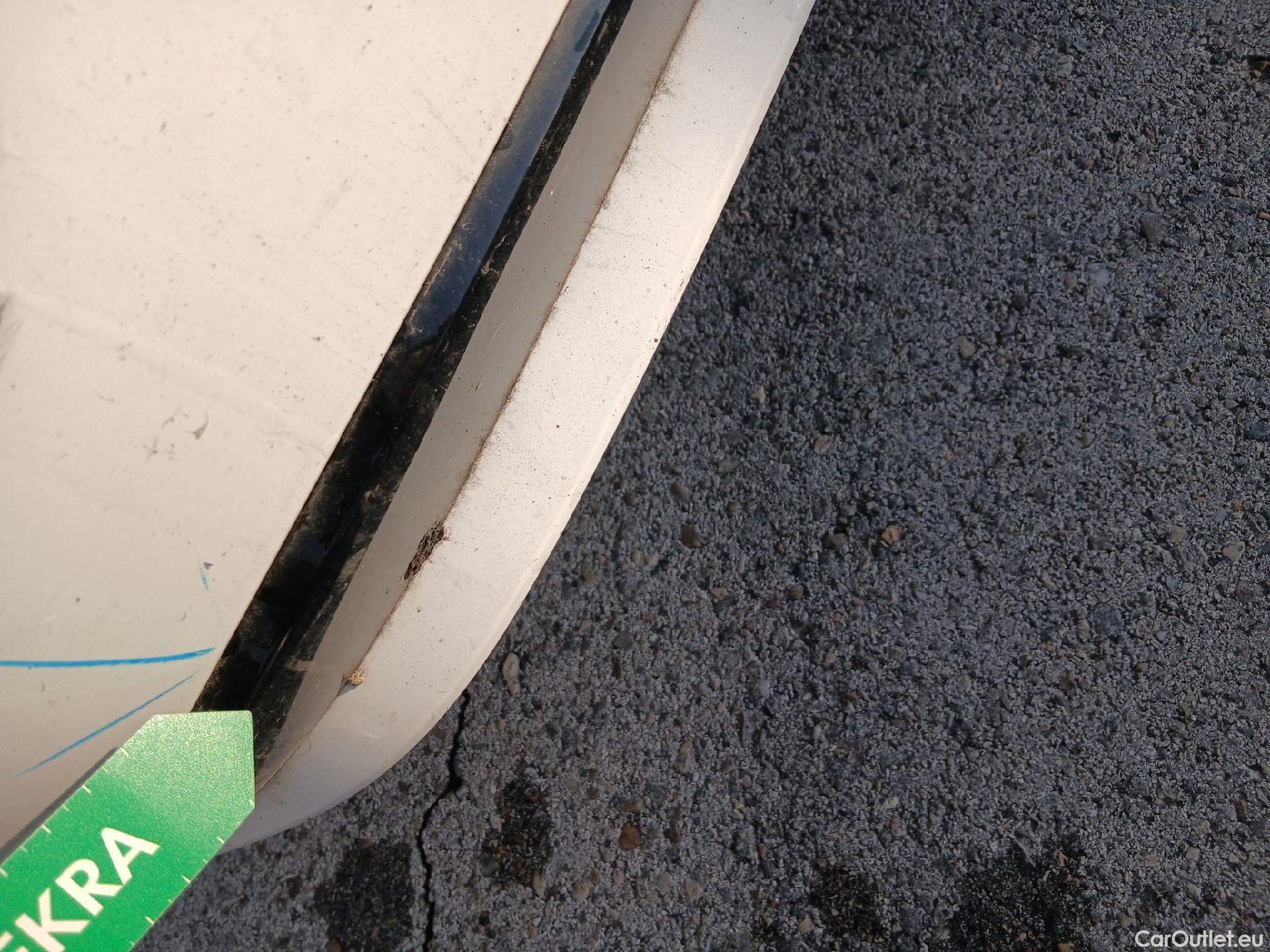  Toyota  Corolla TOYOTA  / 2019 / 5P / familiar 1.8 125H ACTIVE TECH E-CVT TOU SPORT #20