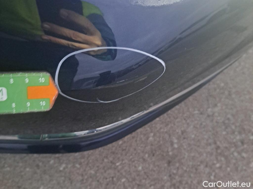  Volkswagen  Golf  VOLKSWAGEN / 2016 / 5P / berlina con portón Advance 1.6 TDI 85kW (115CV) DSG #6