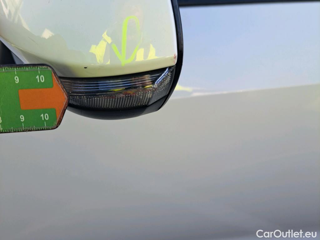  Toyota  Corolla TOYOTA  1.8 125H ACTIVE TECH E-CVT #44