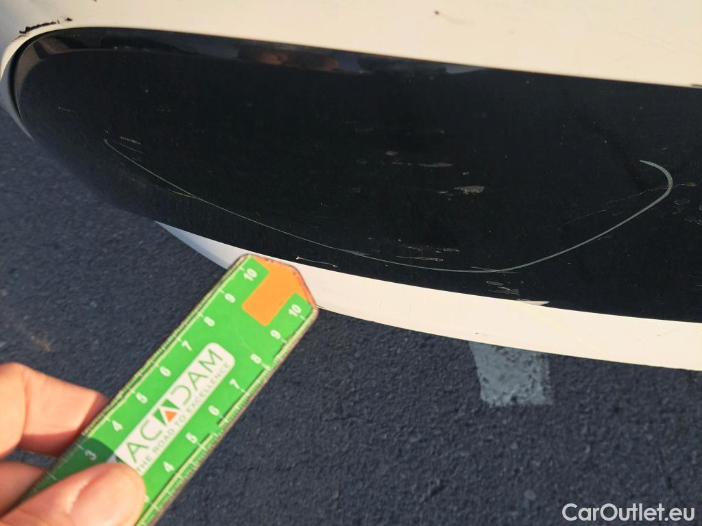  Toyota  Corolla TOYOTA  1.8 125H ACTIVE TECH E-CVT #32