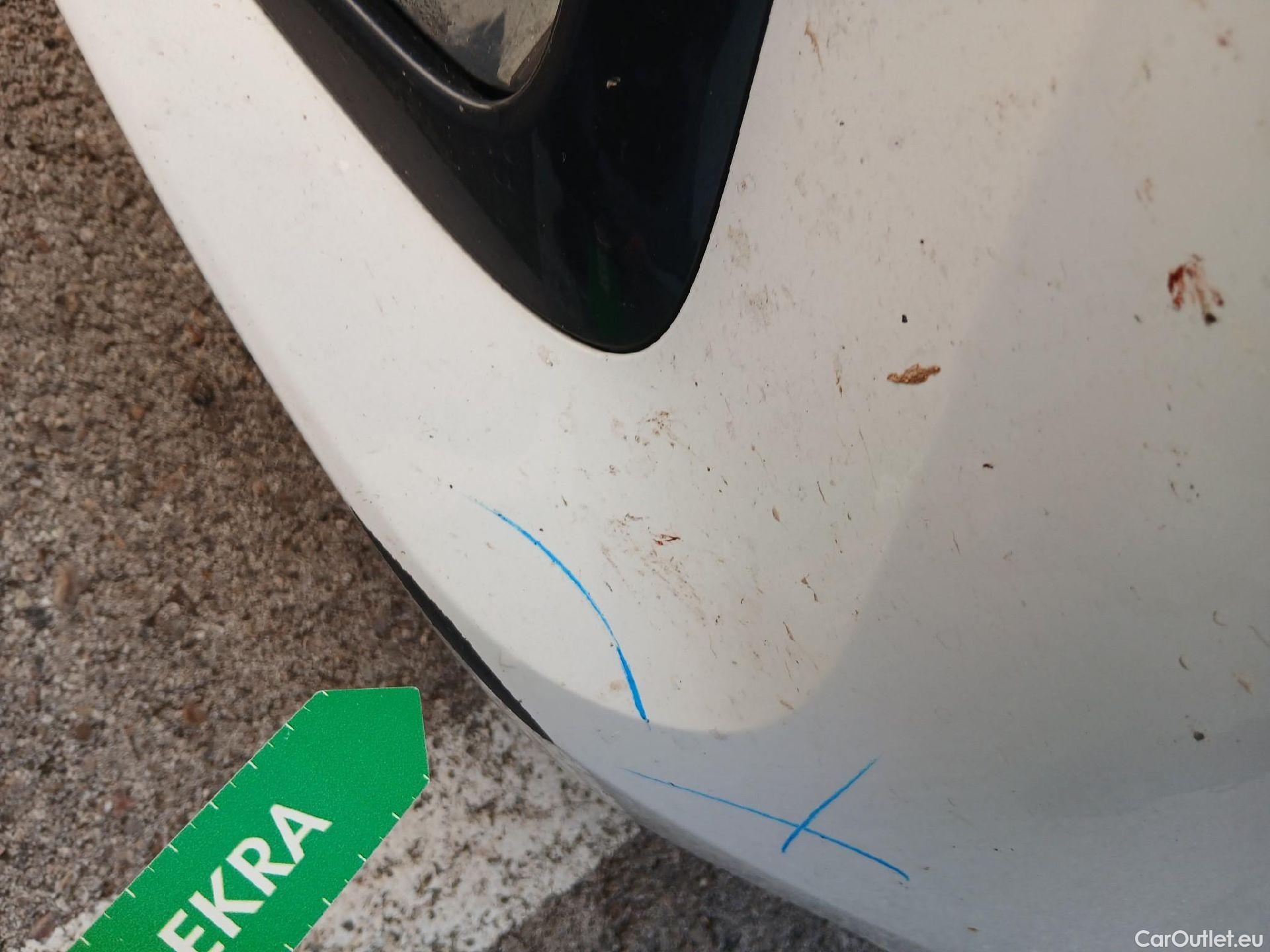  Toyota  Corolla TOYOTA  / 2019 / 5P / familiar 1.8 125H ACTIVE TECH E-CVT TOU SPORT #14