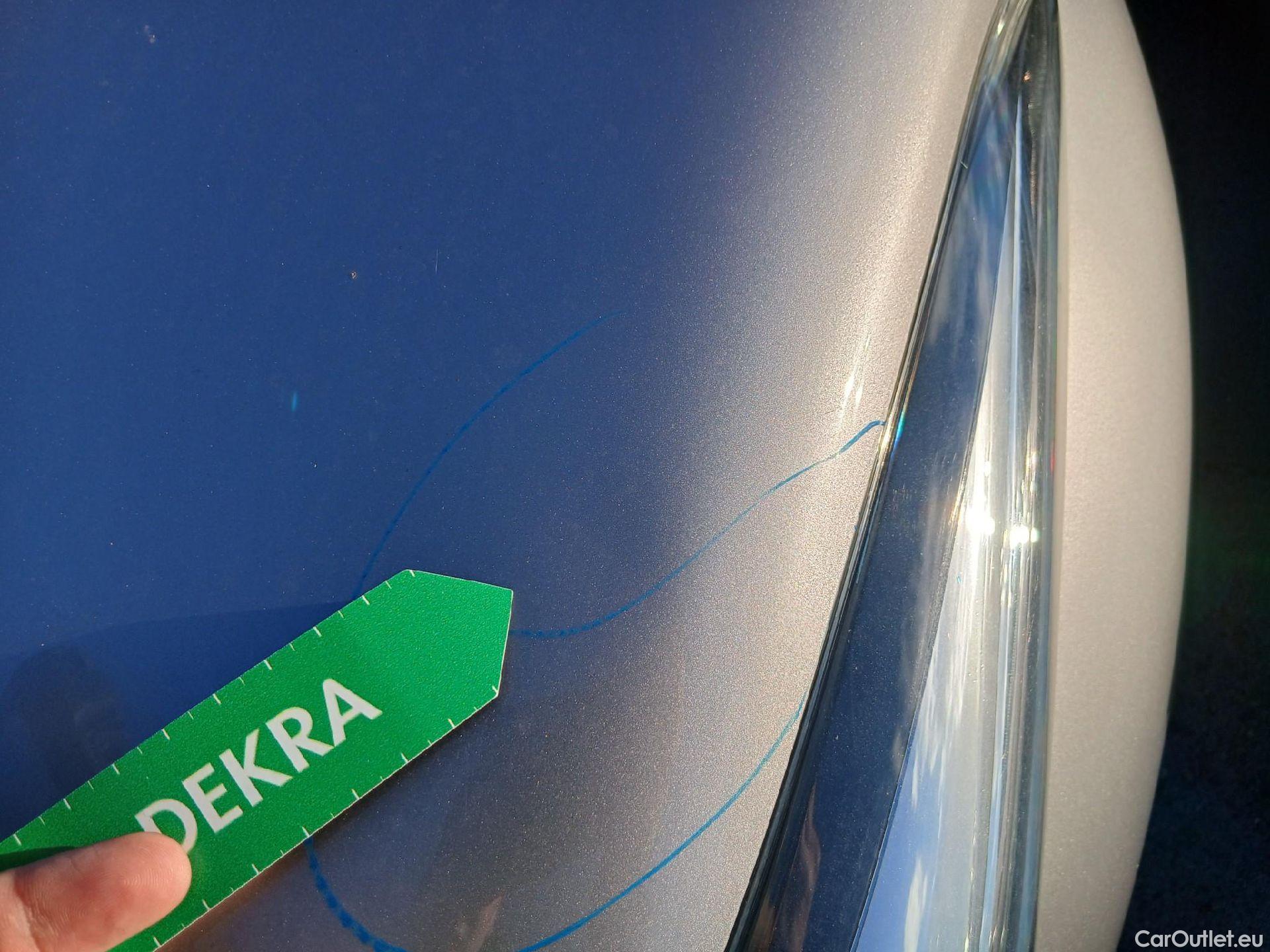  Toyota  C-HR TOYOTA  / 2019 / 5P / todoterreno 1.8 125H Advance #23