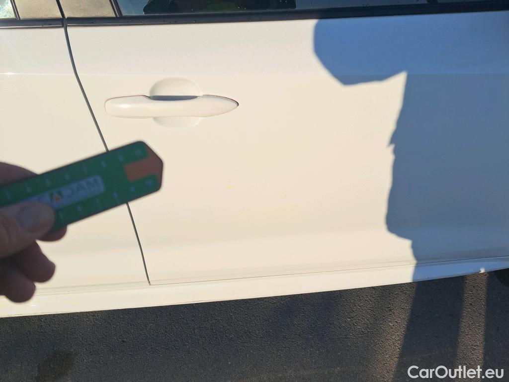  Toyota  Corolla TOYOTA  1.8 125H ACTIVE TECH E-CVT #38