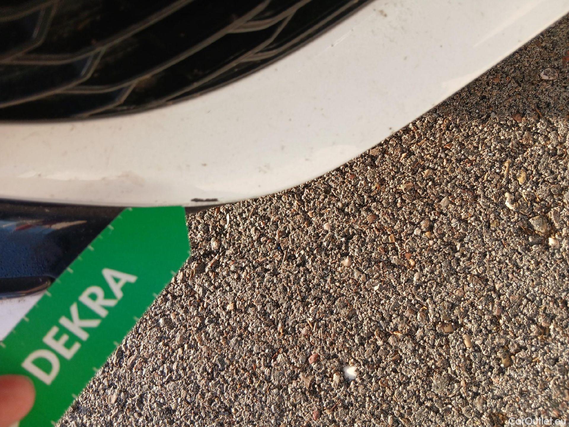  Toyota  Corolla TOYOTA  / 2019 / 5P / familiar 1.8 125H ACTIVE TECH E-CVT TOU SPORT #10