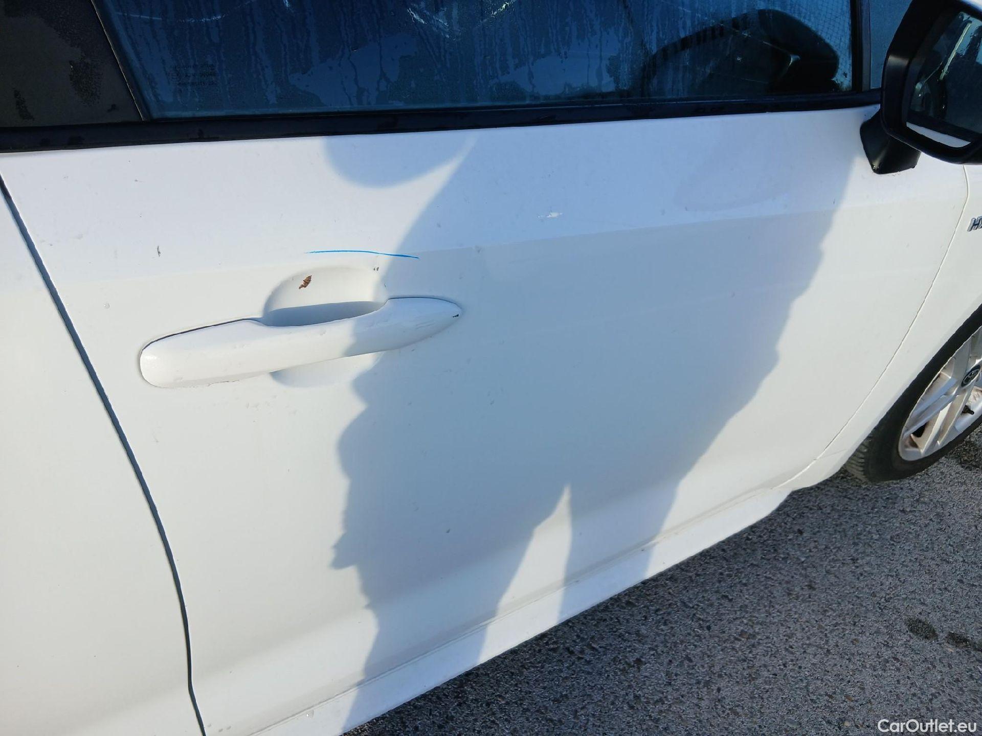  Toyota  Corolla TOYOTA  / 2019 / 5P / familiar 1.8 125H ACTIVE TECH E-CVT TOU SPORT #27