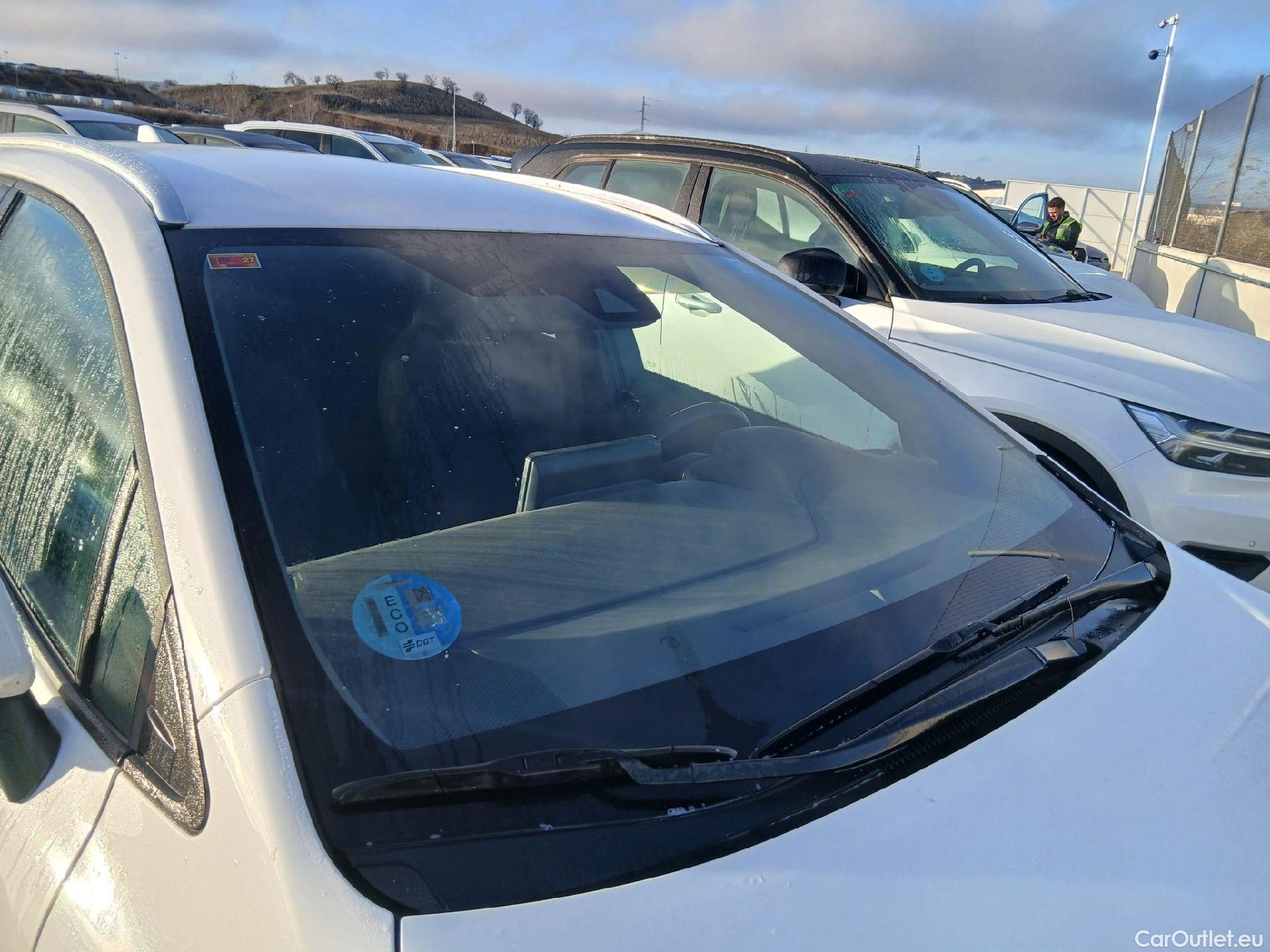  Toyota  Corolla TOYOTA  / 2019 / 5P / familiar 1.8 125H ACTIVE TECH E-CVT TOU SPORT #5