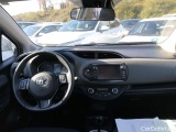  Toyota  Yaris TOYOTA  / 2017 / 5P / berlina con portón 1.5 100H Active #3