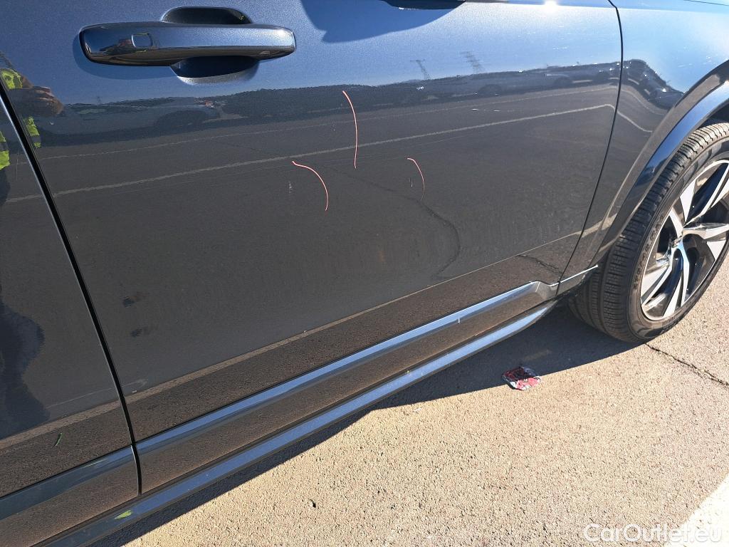  Volvo  XC90 VOLVO  / 2019 / 5P / todoterreno 2.0 T8 AWD Recharge R-Design Auto #9