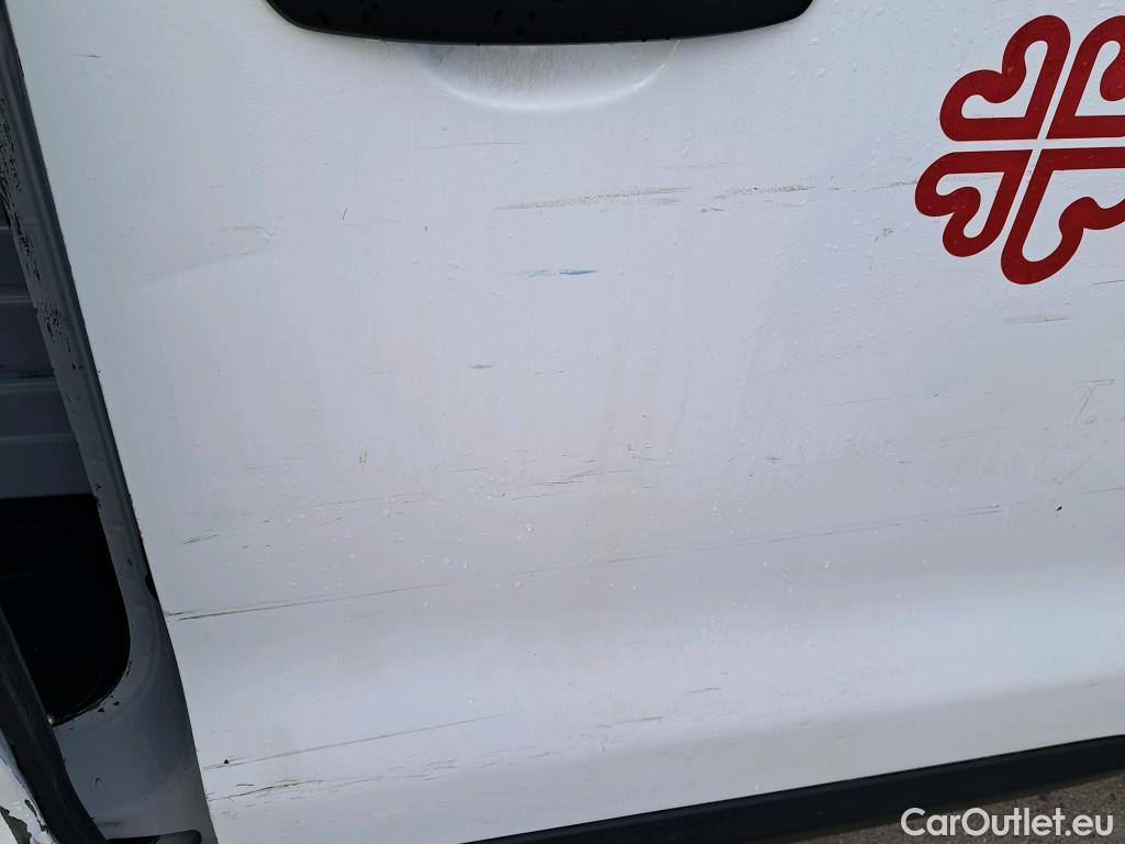  Opel  Vivaro OPEL  / 2019 / 4P / furgón 2.0 Diésel 88kW (120CV) L Inc. Select #20