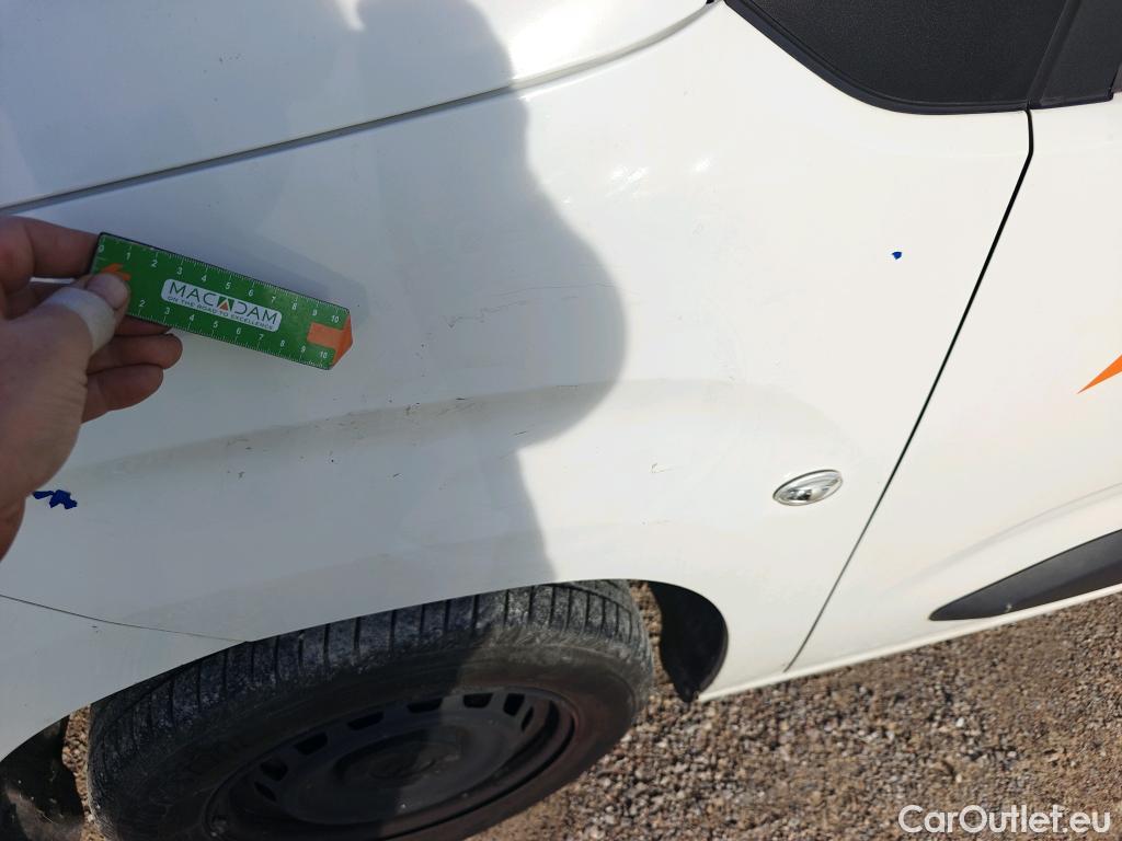  Opel  Combo OPEL  / 2018 / 3P / furgón derivado de turismo 1.6 TD S/S 74kW (100CV) Express L H1 650 #36