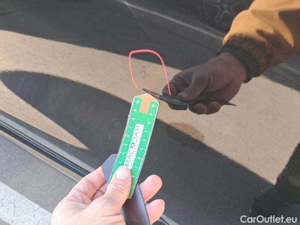  Volvo  XC90 VOLVO  / 2019 / 5P / todoterreno 2.0 T8 AWD Recharge R-Design Auto #4