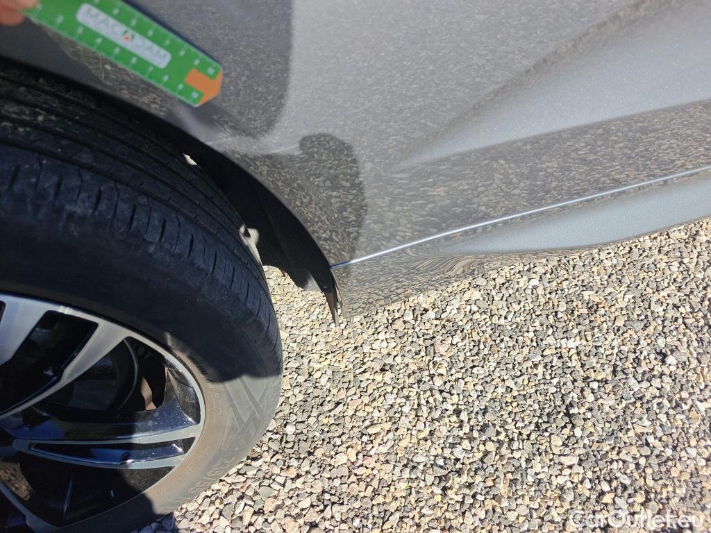  Volvo  XC60 VOLVO  / 2017 / 5P / todoterreno 2.0 T8 AWD Business Plus Auto #3