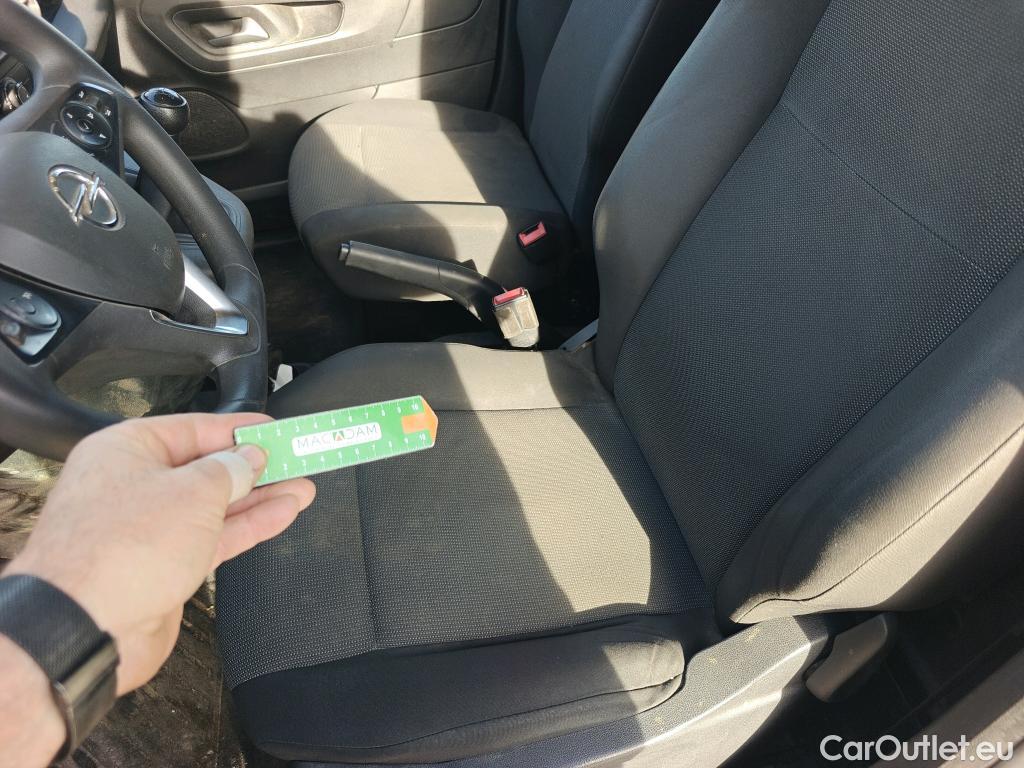  Opel  Combo OPEL  / 2018 / 3P / furgón derivado de turismo 1.6 TD S/S 74kW (100CV) Express L H1 650 #21