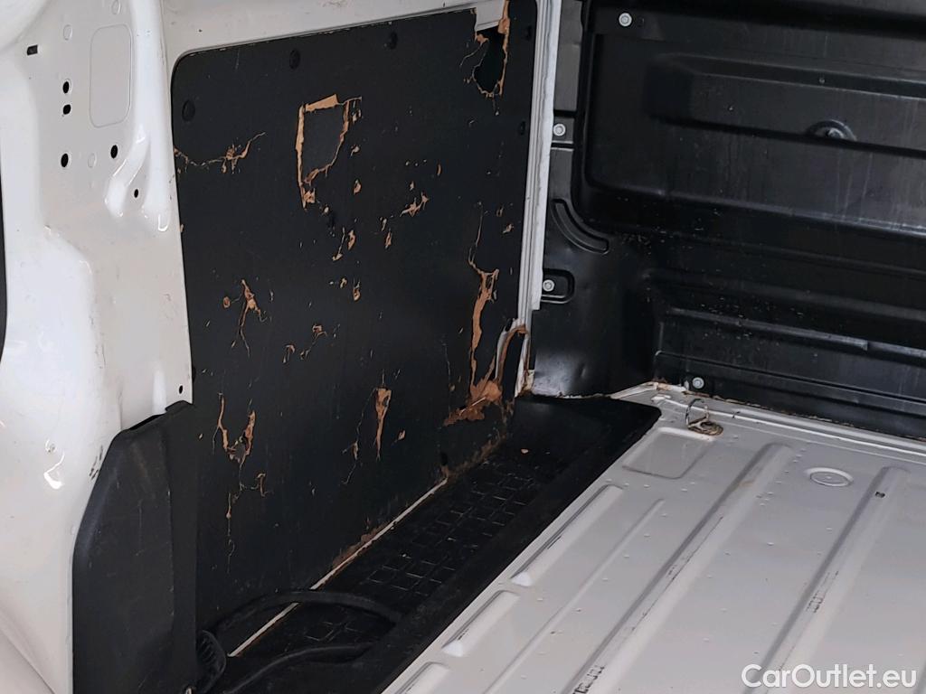  Opel  Vivaro OPEL  / 2019 / 4P / furgón 2.0 Diésel 88kW (120CV) L Inc. Select #4