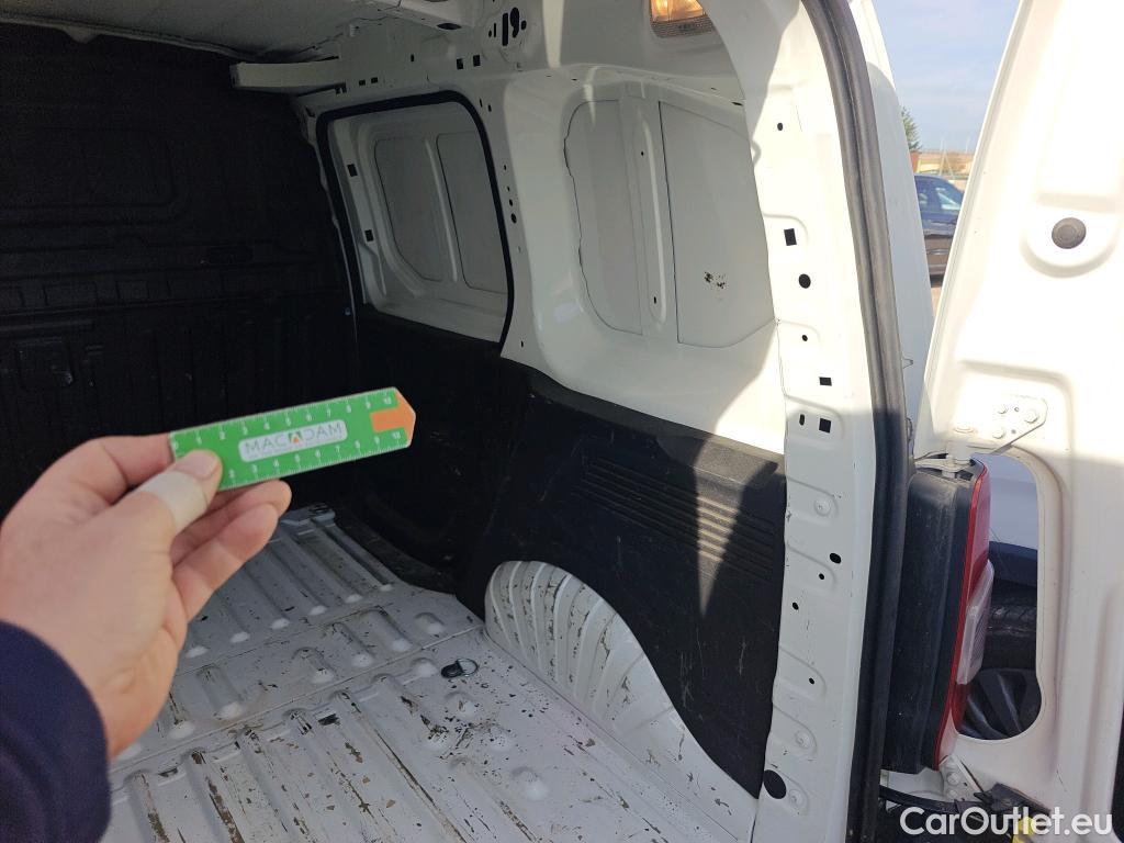  Opel  Combo OPEL  / 2018 / 3P / furgón derivado de turismo 1.6 TD S/S 74kW (100CV) Express L H1 650 #8