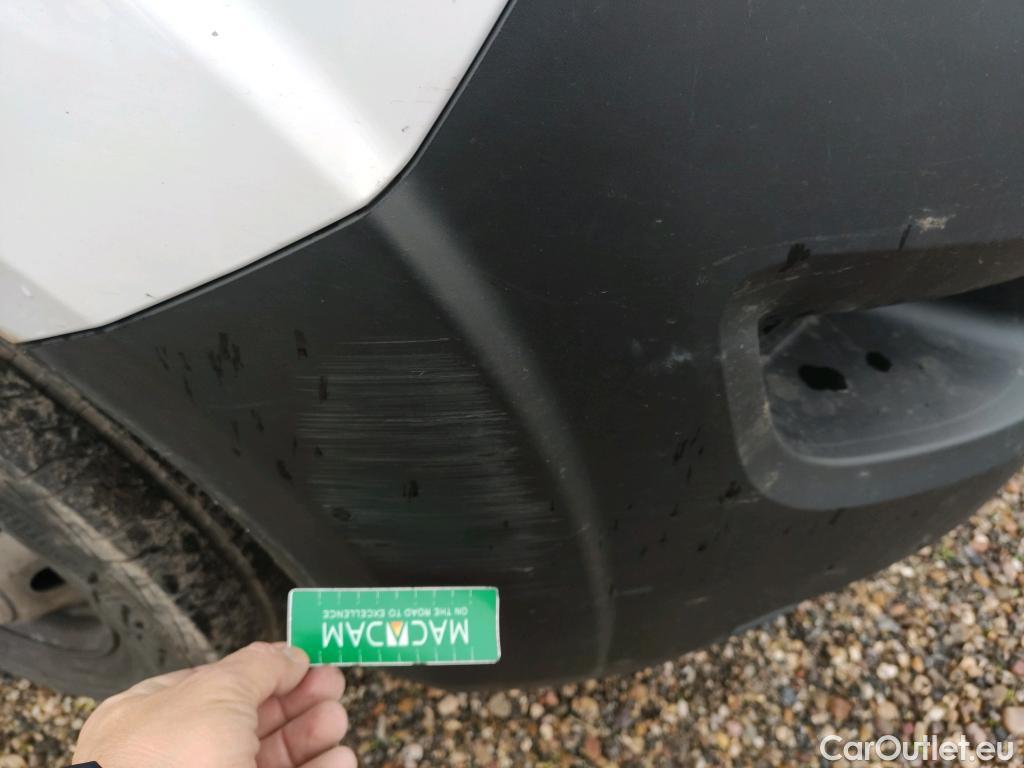  Opel  Movano OPEL  / 2021 / 4P / furgón Base L2H2 3.5T 2.2 BHDi 88kW #35